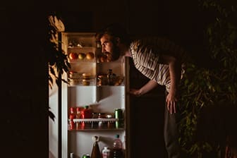 Eating at Night Makes you Gain Weight